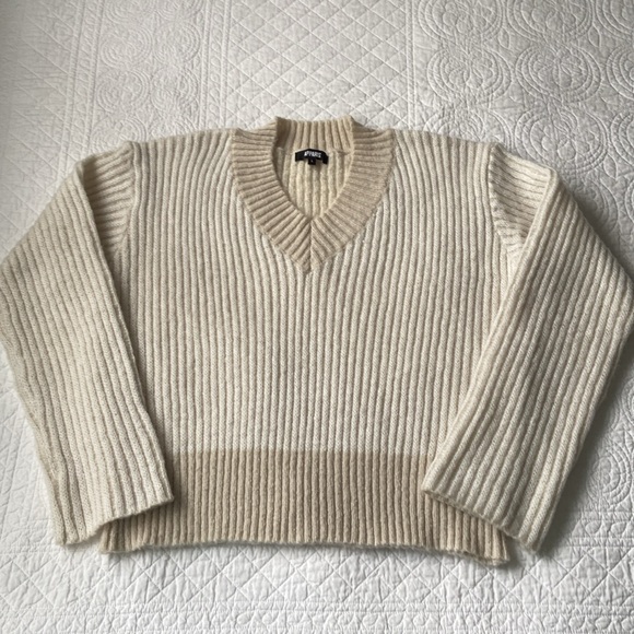 Apparis Anita Two Tone Ribbed Knit V Neck Sweater Cream Tan Large NEW - Picture 2 of 16